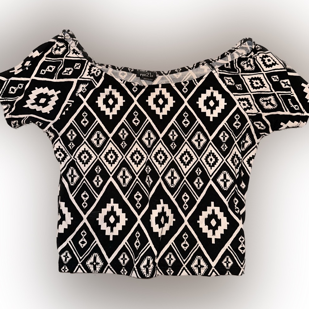 Black and White Aztec Inspired Designs Short Sleeve